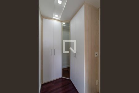 Suíte de apartamento à venda com 2 quartos, 68m² em Jardim Flor da Montanha, Guarulhos