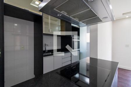 Cozinha de apartamento à venda com 2 quartos, 68m² em Jardim Flor da Montanha, Guarulhos