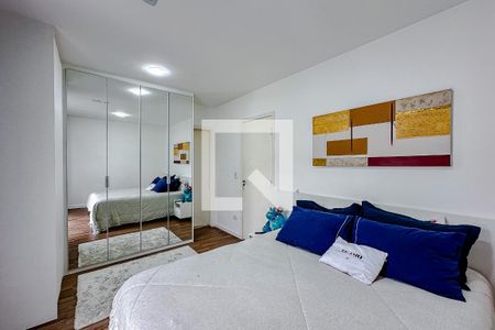 Quarto 1 - Suíte de casa de condomínio à venda com 3 quartos, 230m² em Vila Bertioga, São Paulo