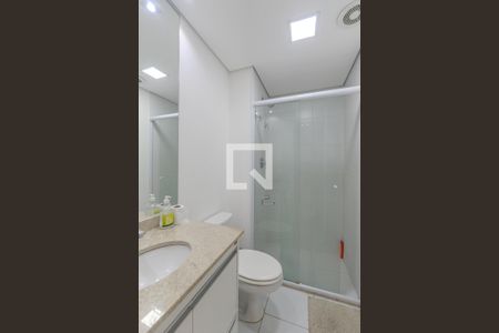 Banheiro de kitnet/studio à venda com 1 quarto, 32m² em Bela Vista, São Paulo