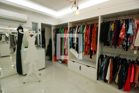 Closet de casa de condomínio à venda com 3 quartos, 205m² em Parque Monte Alegre, Taboão da Serra