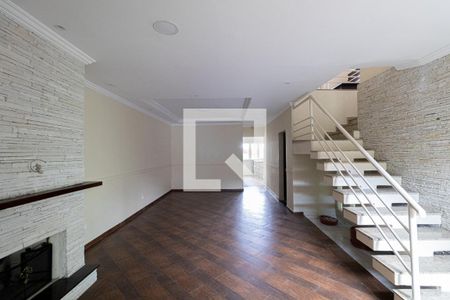 Sala de casa à venda com 4 quartos, 272m² em Jardim Penha, São Paulo