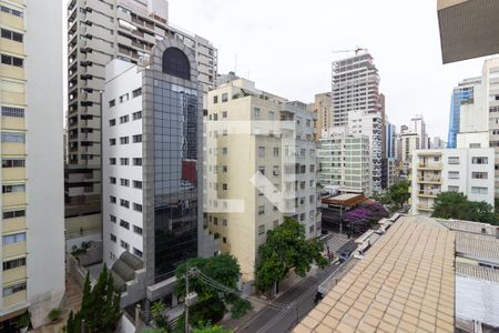 Vista/Varanda da Suíte de apartamento para alugar com 2 quartos, 175m² em Jardim Paulista, São Paulo