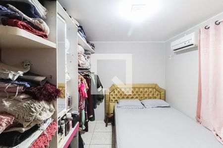 Quarto de casa à venda com 2 quartos, 107m² em Feitoria, São Leopoldo