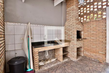 Área comum - Churrasqueira de casa à venda com 2 quartos, 270m² em Vila Bertioga, São Paulo