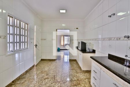 Cozinha de casa à venda com 2 quartos, 270m² em Vila Bertioga, São Paulo