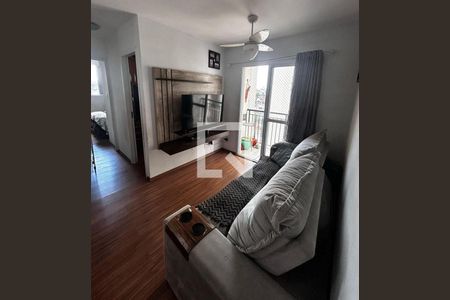 Sala de apartamento à venda com 2 quartos, 49m² em Jardim Monte Libano, Santo André