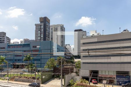 Sacada de kitnet/studio para alugar com 1 quarto, 27m² em Vila Nova Conceição, São Paulo