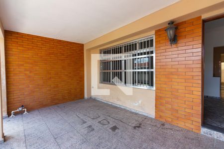 Garagem de casa à venda com 3 quartos, 184m² em Km 18, Osasco