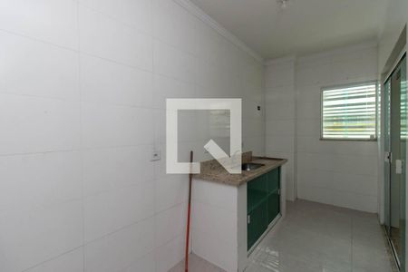 Cozinha de apartamento para alugar com 1 quarto, 40m² em Vila Maria, São Paulo