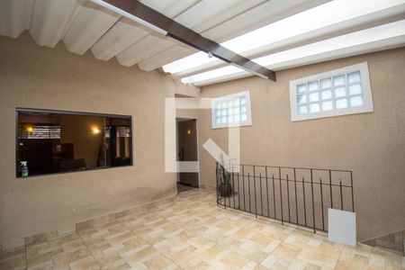 Garagem de casa à venda com 3 quartos, 125m² em Chácara Nossa Senhora Aparecida, São Paulo