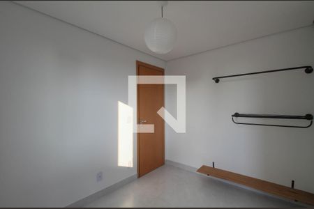Quarto 1 de apartamento à venda com 2 quartos, 43m² em Vila Suzana, São Paulo