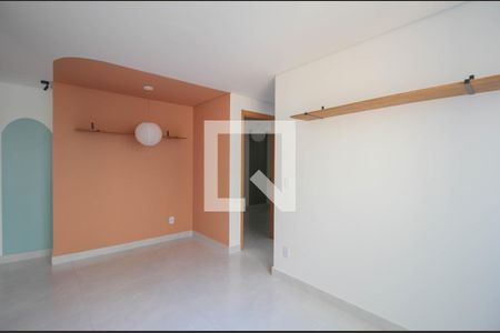 Sala de apartamento à venda com 2 quartos, 43m² em Vila Suzana, São Paulo