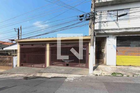 Fachada de casa à venda com 3 quartos, 300m² em Vila Primavera, São Paulo