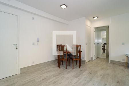 Sala de apartamento para alugar com 1 quarto, 40m² em Jardim Parque Morumbi, São Paulo