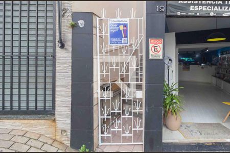 Fachada de casa à venda com 3 quartos, 150m² em Jardim Analia Franco, São Paulo