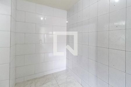 Cozinha de casa de condomínio à venda com 2 quartos, 50m² em Jardim Leblon, Belo Horizonte