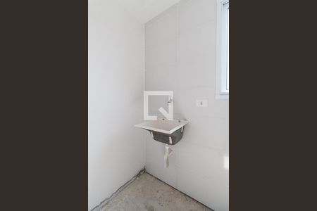 Sala/Cozinha/Área de Serviço  de apartamento à venda com 2 quartos, 43m² em Vila Guilhermina, São Paulo