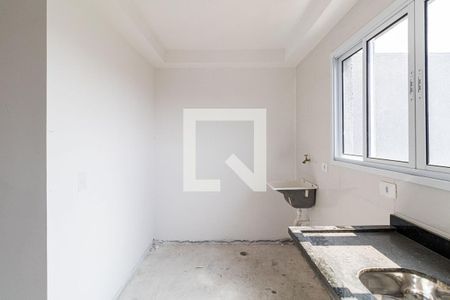 Sala/Cozinha/Área de Serviço  de apartamento à venda com 2 quartos, 43m² em Vila Guilhermina, São Paulo