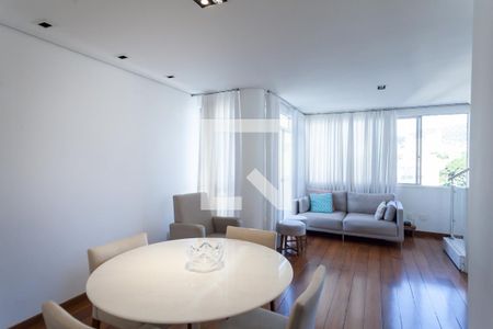 Sala de apartamento à venda com 3 quartos, 196m² em Santo Antônio, Belo Horizonte