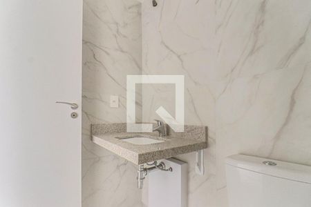 Banheiro de apartamento à venda com 1 quarto, 33m² em Petrópolis, Porto Alegre