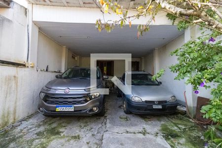 Garagem de casa à venda com 3 quartos, 140m² em Hípica, Porto Alegre