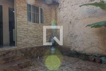 Quintal de casa à venda com 2 quartos, 120m² em Jardim das Acacias, São Bernardo do Campo