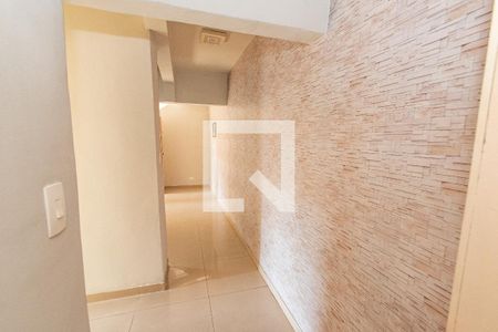 Corredor de apartamento à venda com 2 quartos, 69m² em Liberdade, São Paulo