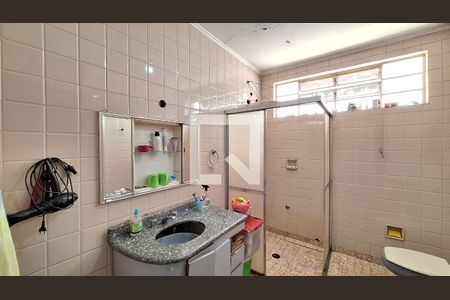 Banheiro de casa à venda com 3 quartos, 512m² em Bom Retiro, São Paulo