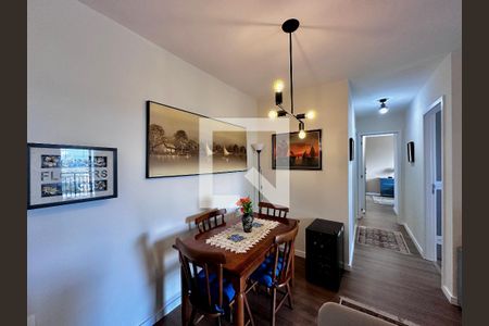 Sala de apartamento à venda com 2 quartos, 66m² em Santo Amaro, São Paulo