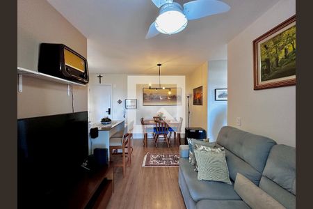 Sala de apartamento à venda com 2 quartos, 66m² em Santo Amaro, São Paulo