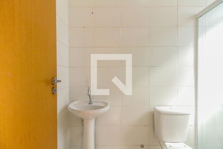 Banheiro de kitnet/studio para alugar com 1 quarto, 28m² em Tatuapé, São Paulo