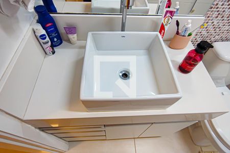 Banheiro Social de apartamento à venda com 4 quartos, 110m² em Taquara, Rio de Janeiro