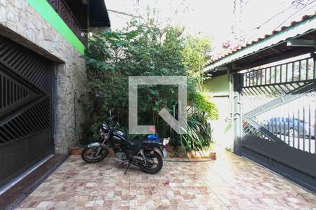 Garagem de casa à venda com 3 quartos, 171m² em Vila Primavera, São Paulo