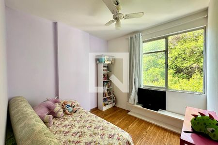 Quarto 1 de apartamento à venda com 2 quartos, 65m² em Laranjeiras, Rio de Janeiro