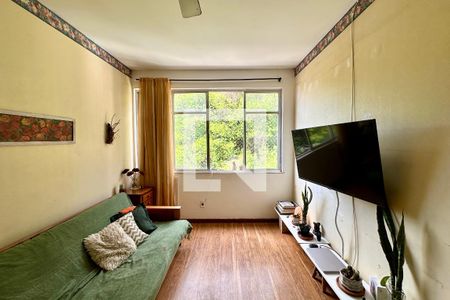 Sala de apartamento à venda com 2 quartos, 65m² em Laranjeiras, Rio de Janeiro