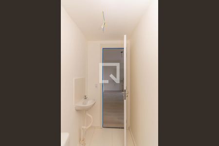 Banheiro de apartamento para alugar com 2 quartos, 31m² em Vila Santa Clara, São Paulo