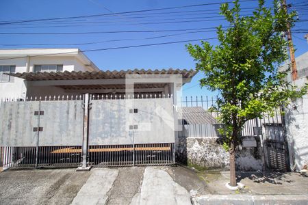 Fachada de casa para alugar com 1 quarto, 70m² em Piqueri, São Paulo