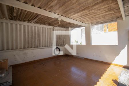 Garagem de casa para alugar com 1 quarto, 40m² em Piqueri, São Paulo