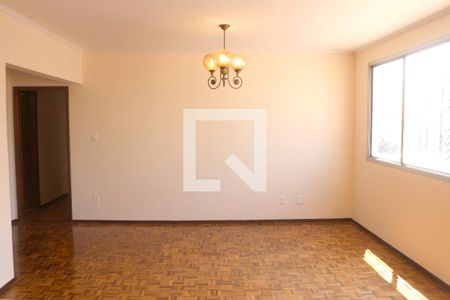 Sala de apartamento para alugar com 3 quartos, 160m² em Santo Antônio, São Caetano do Sul