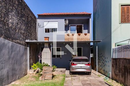 Fachada de casa à venda com 2 quartos, 106m² em Partenon, Porto Alegre