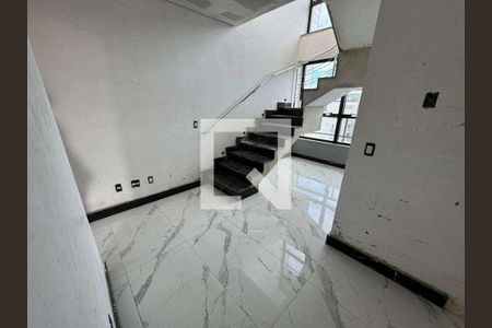 Apartamento à venda com 3 quartos, 201m² em Itapoã, Belo Horizonte