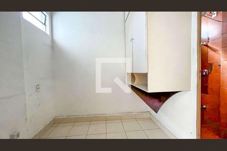 Apartamento à venda com 3 quartos, 129m² em Santa Efigênia, Belo Horizonte