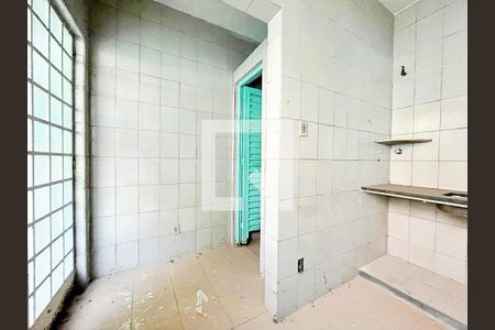 Casa à venda com 3 quartos, 347m² em Bonfim, Belo Horizonte