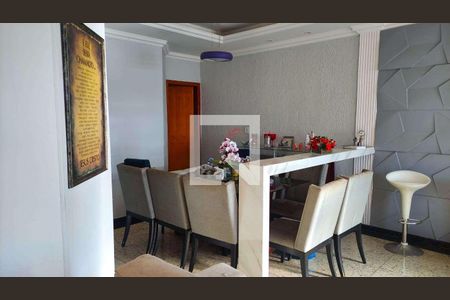 Casa à venda com 3 quartos, 144m² em Serrano, Belo Horizonte