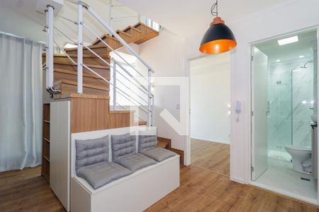 Sala de apartamento à venda com 1 quarto, 60m² em Jardim Monte Kemel, São Paulo