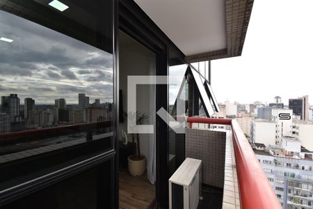 Sacada da Sala  de apartamento à venda com 1 quarto, 67m² em Centro, Curitiba