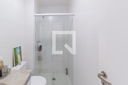 Banheiro de apartamento à venda com 1 quarto, 41m² em Umuarama, Osasco