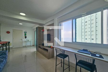 Sala de apartamento para alugar com 2 quartos, 84m² em Jardim Tejereba, Guarujá