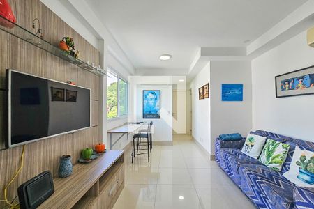 Sala de apartamento para alugar com 2 quartos, 84m² em Jardim Tejereba, Guarujá